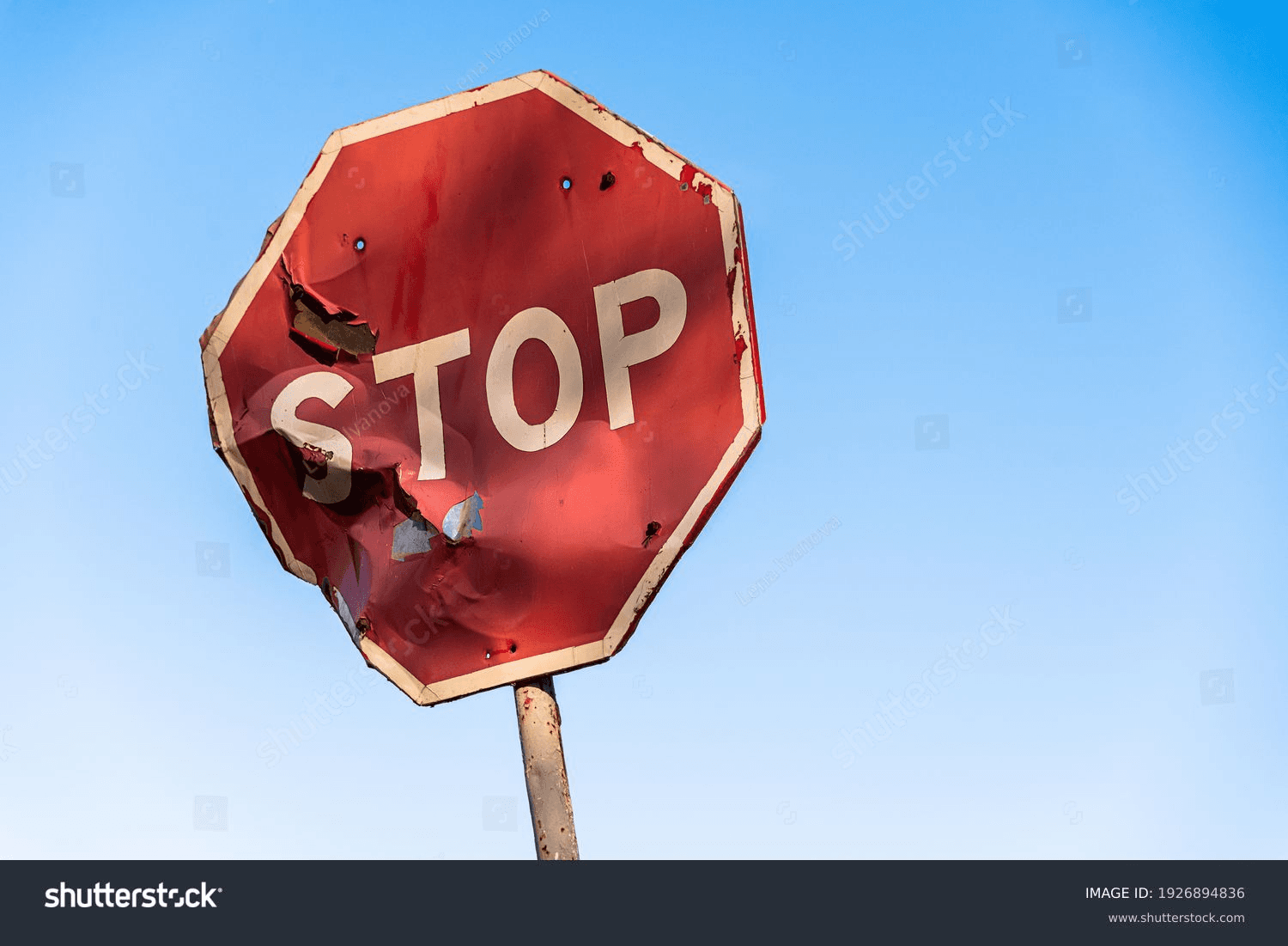 异常检测示例：STOP SIGN